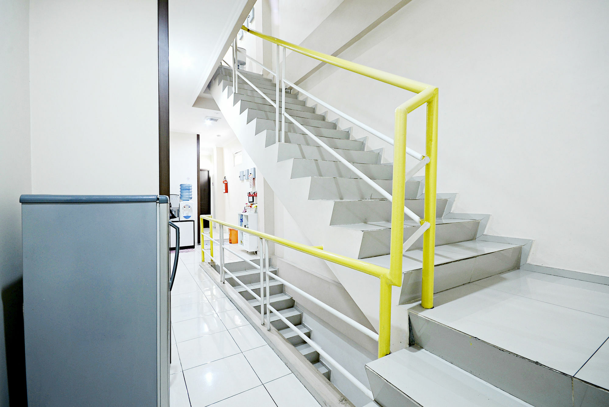 Zen Rooms Cideng Barat จาการ์ตา ภายนอก รูปภาพ