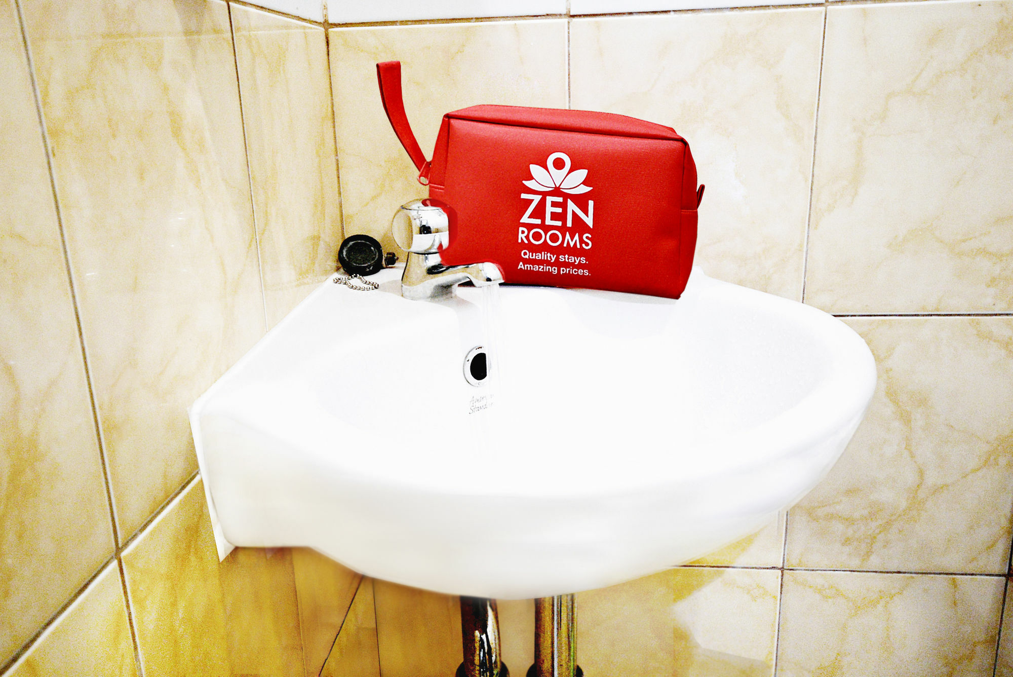 Zen Rooms Cideng Barat จาการ์ตา ภายนอก รูปภาพ